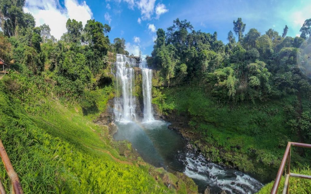 מפלים בלאוס
